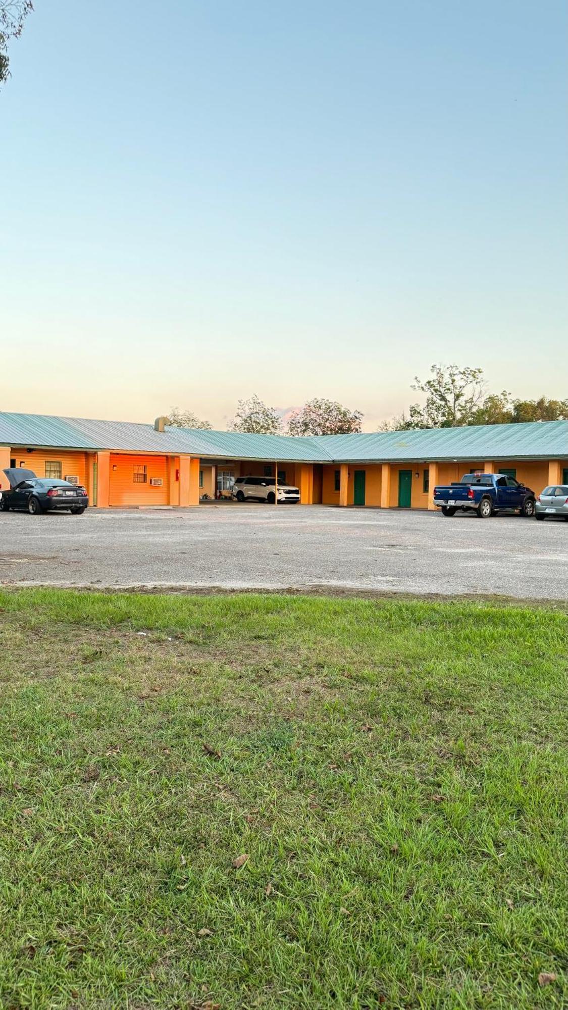 Greenlawn Motel アトモア エクステリア 写真